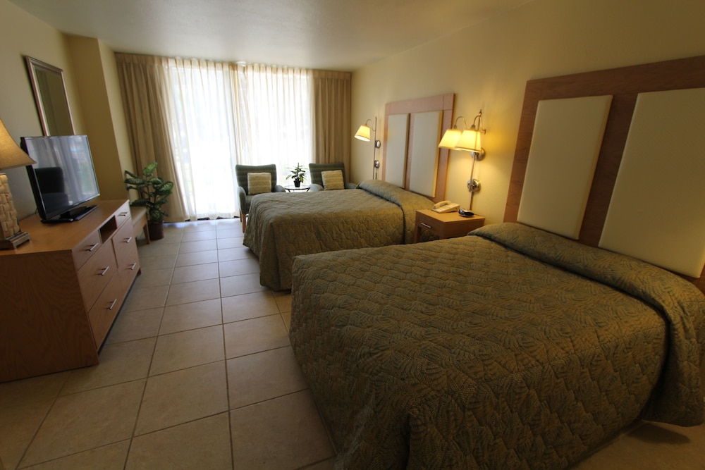 Royale Beach and Tennis Club, a VRI resort 12/49