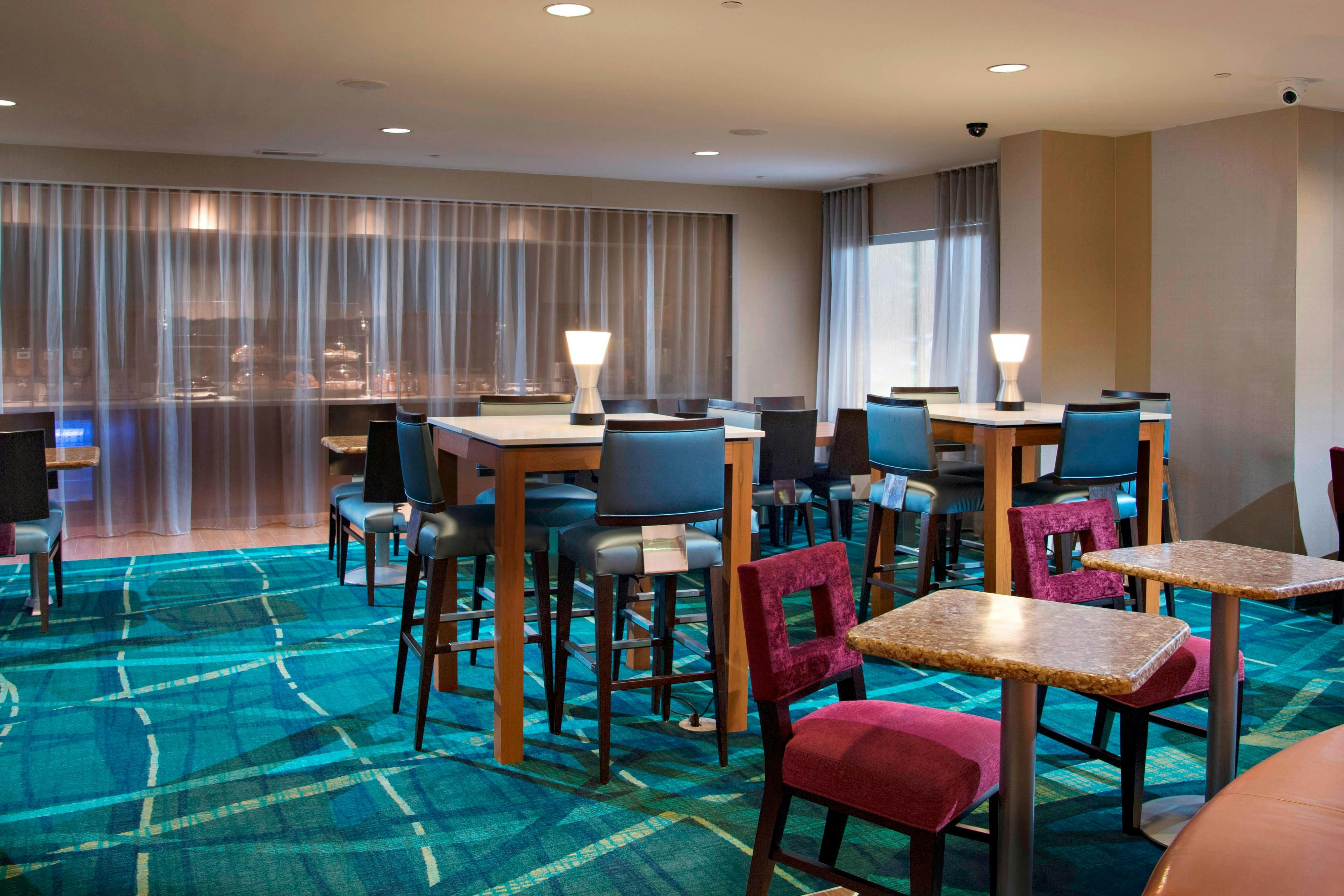 SpringHill Suites by Marriott Atlanta Alpharetta 32/48