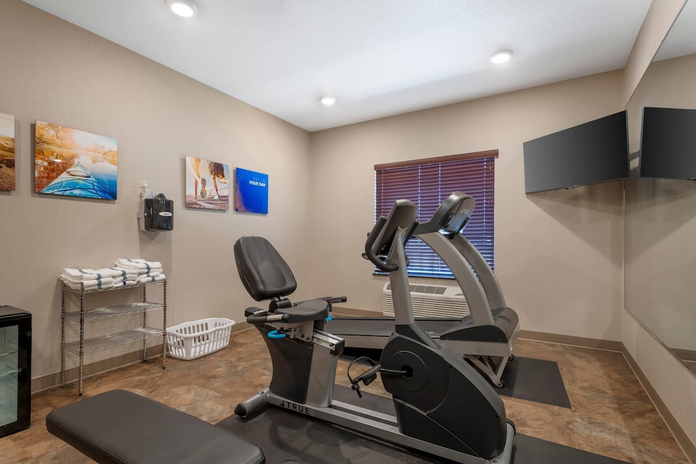 Comfort Inn & Suites Morgan - South Ogden 43/63