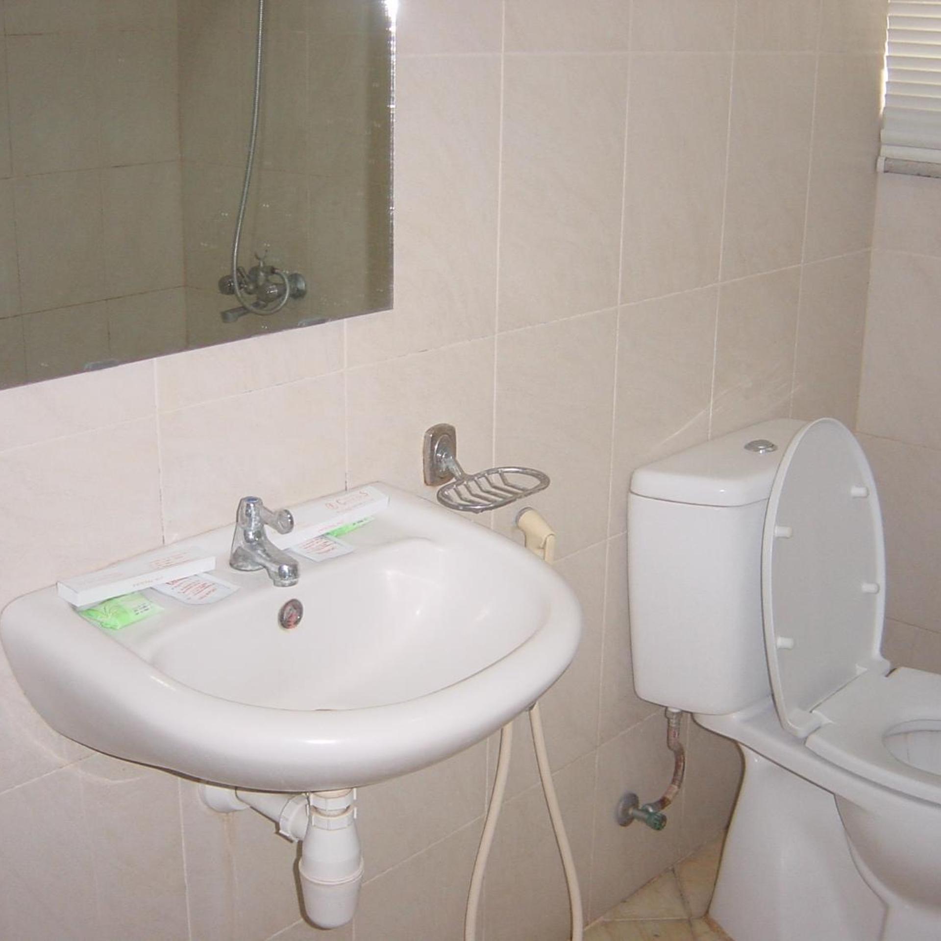 Hotel Celebes 53/56