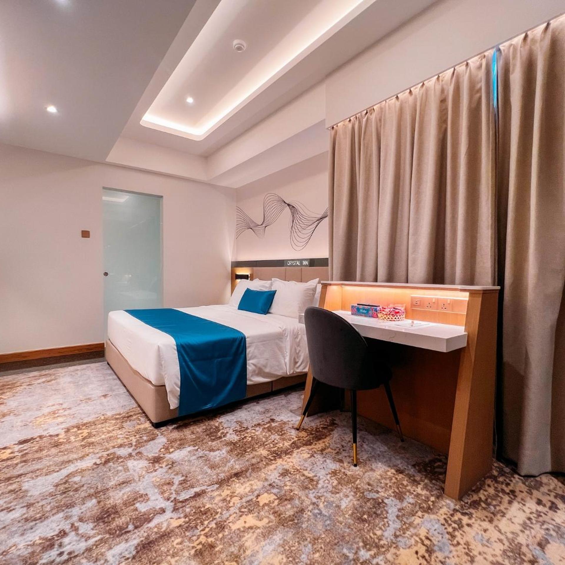 Crystal Inn Hotel 15/38