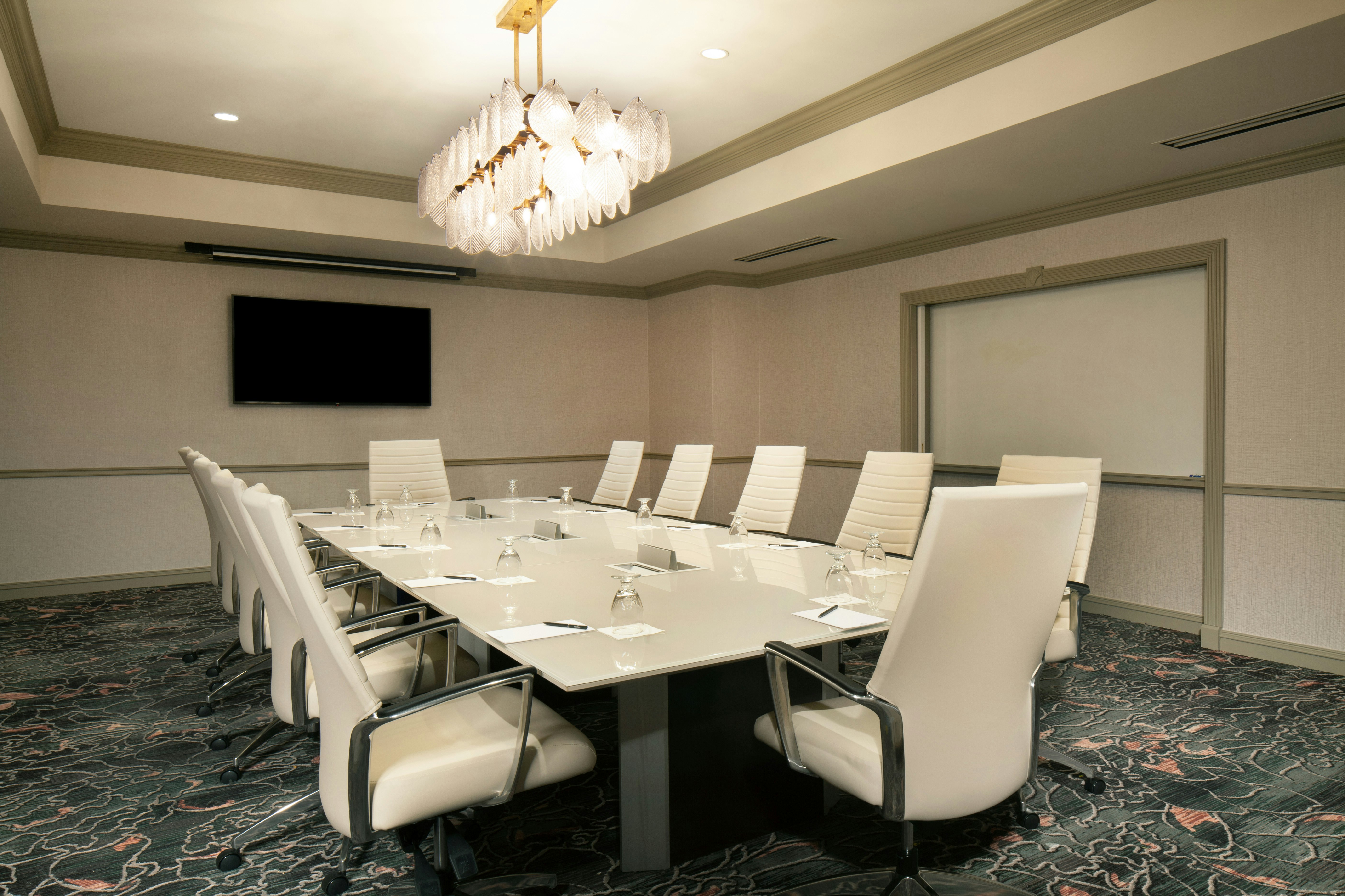 Hilton Marietta Hotel Conference Center 56/82