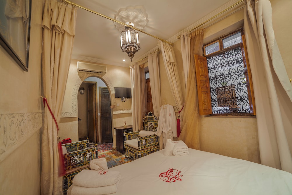Riad Ikalimo 1 13/50