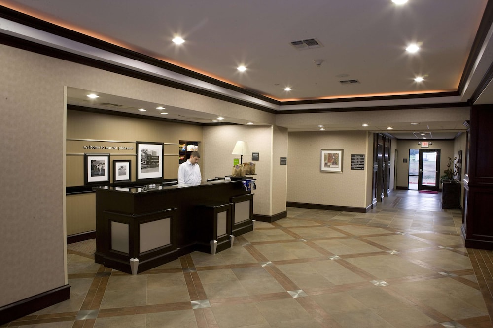 Hampton Inn Suites Mount Pleasant 11/61