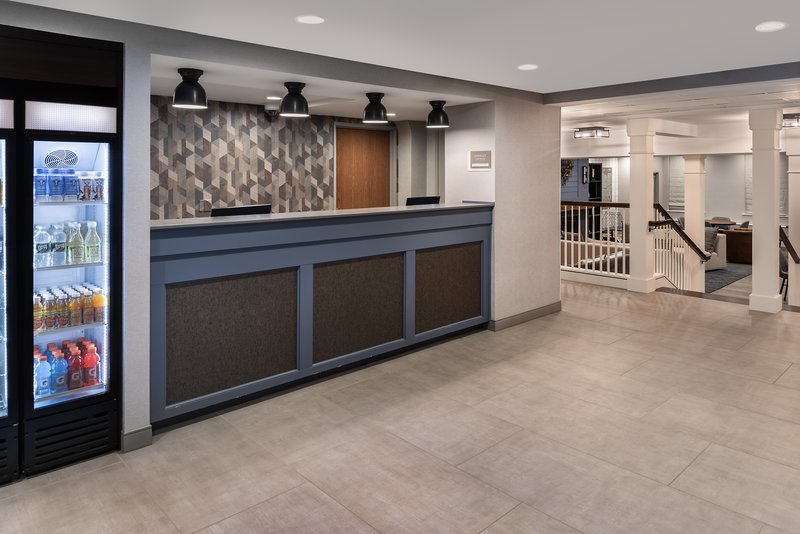 Holiday Inn Express St. Albans 4/21