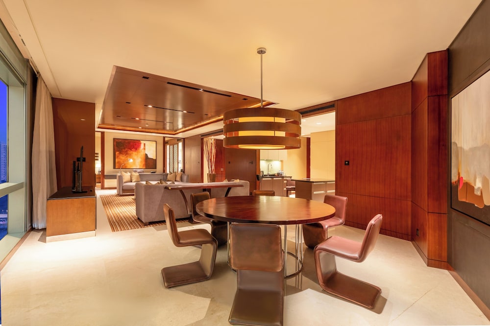 Grand Hyatt Shenzhen 52/75
