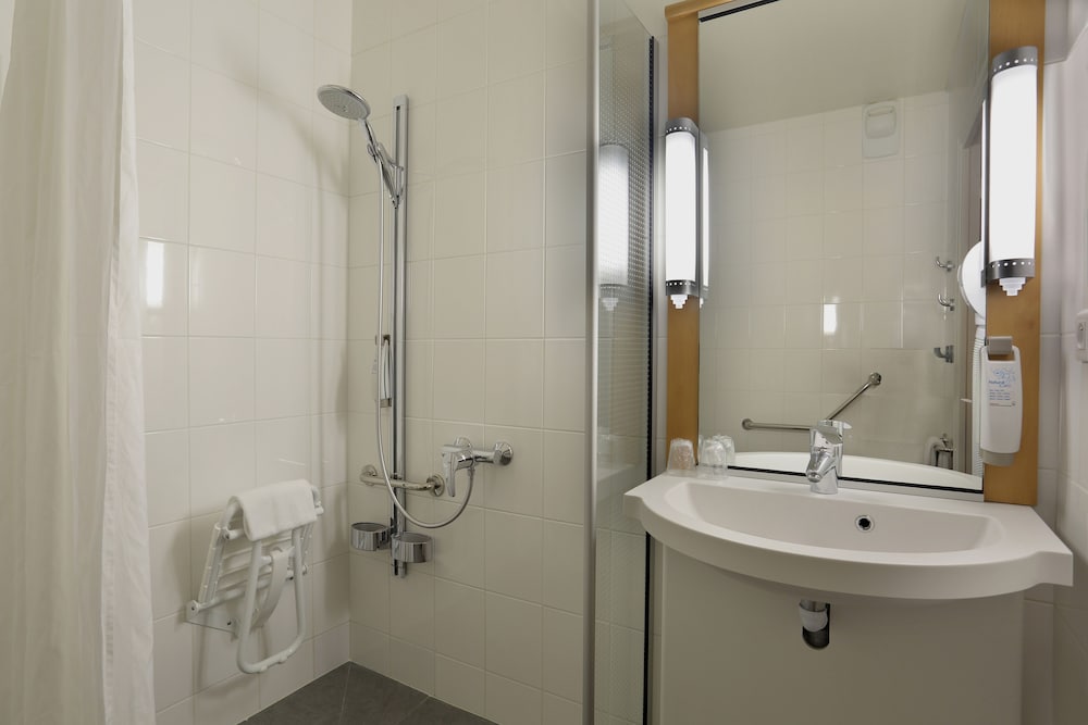 Ibis Le Mans Est Pontlieue 15/59