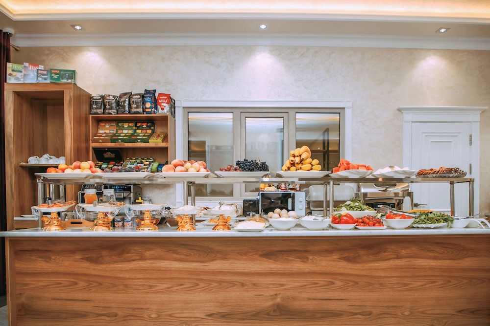 Silk Road Empire Hotel 44/50