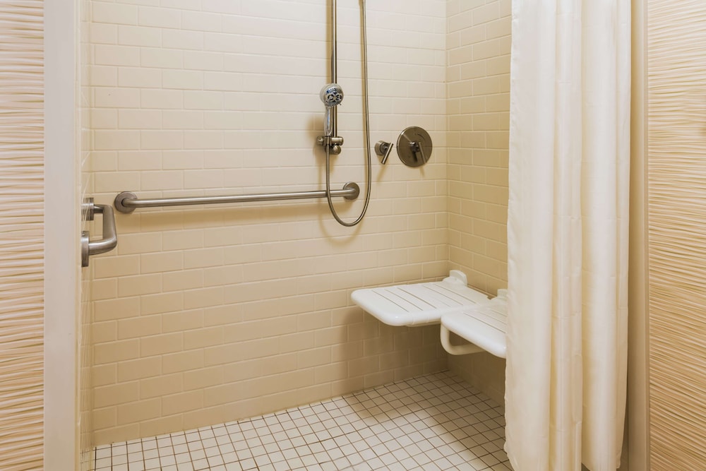 Homewood Suites Little Rock Downtown 9/43
