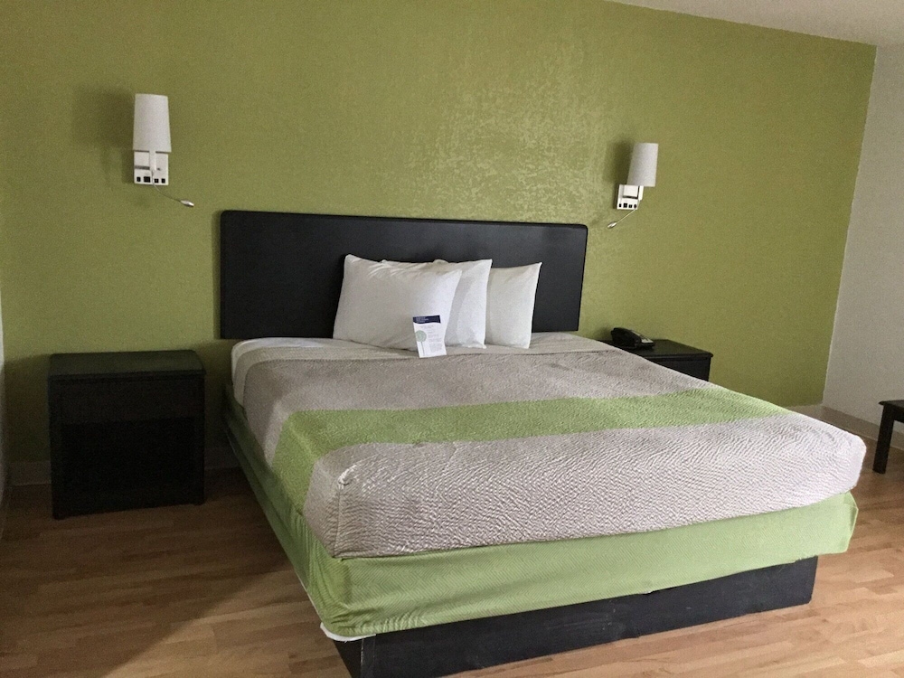 Motel6 Augusta, KS 18/37