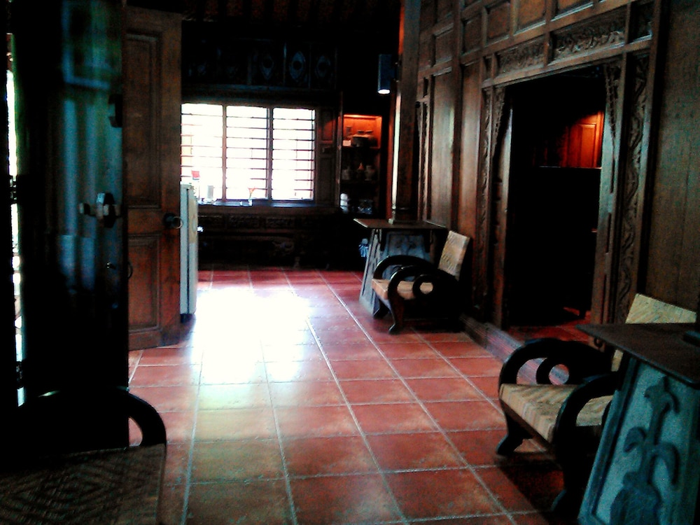Hills Joglo Villa 16/50