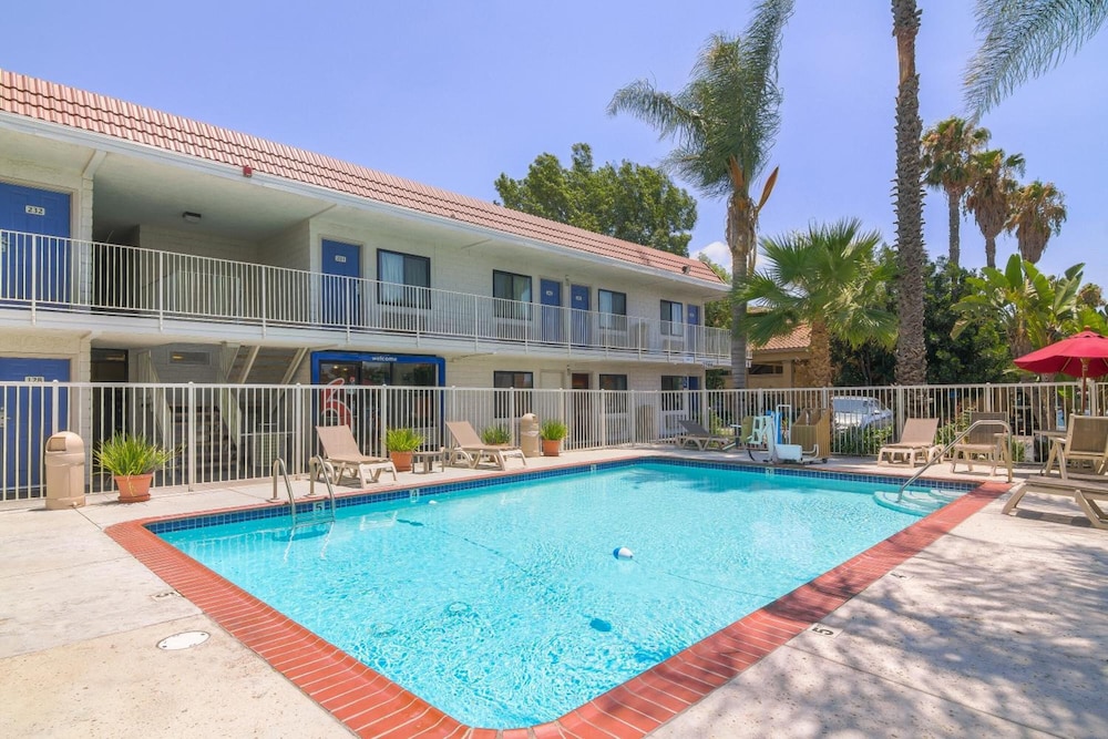 Motel6 Simi Valley, CA in SIMI VALLEY - CA