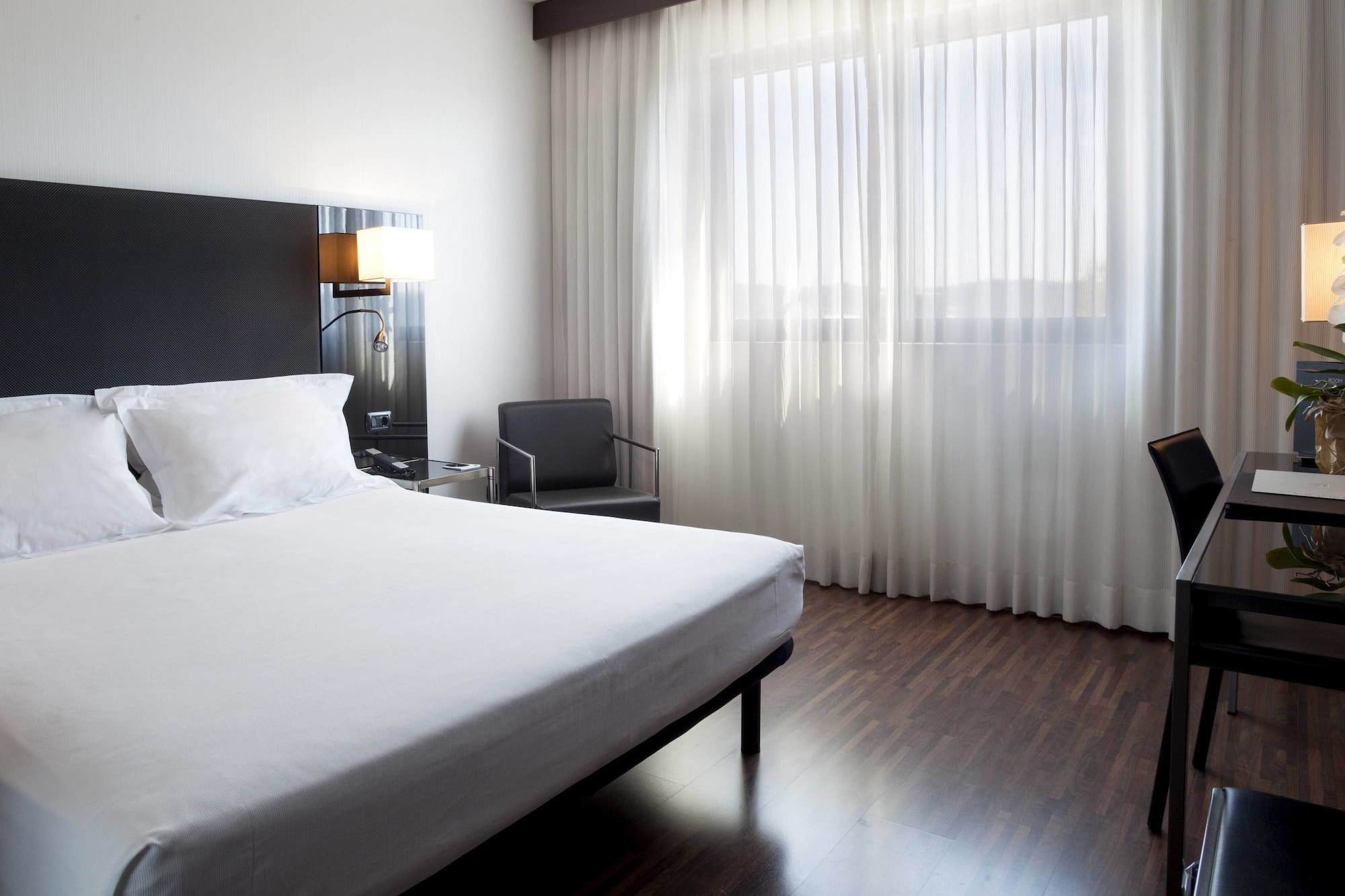 STANDARD, TWIN BEDS