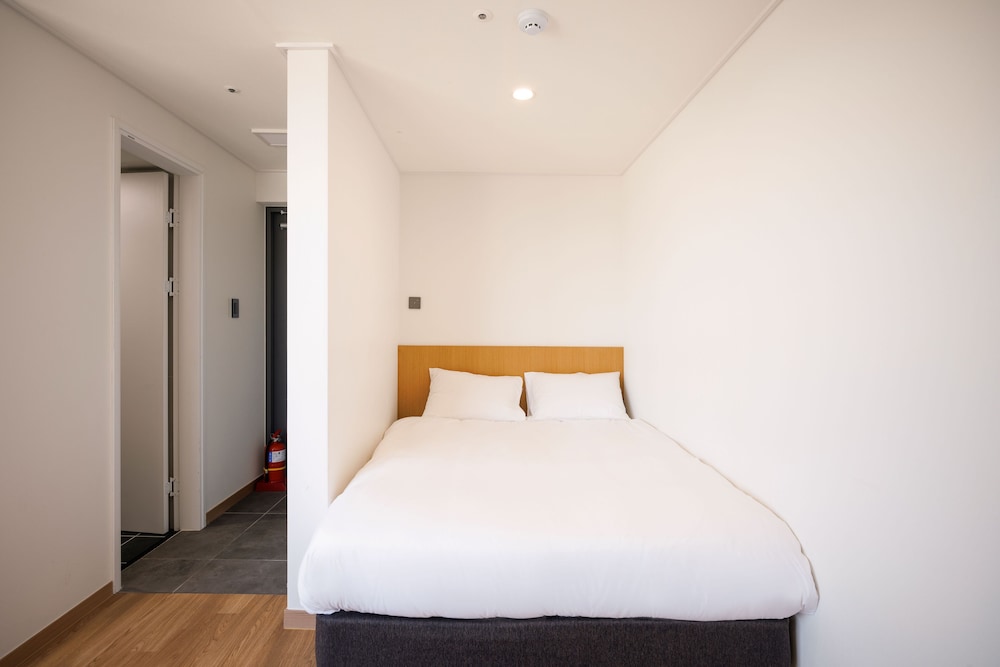 Hotel Kenny Mosulpo 24/47