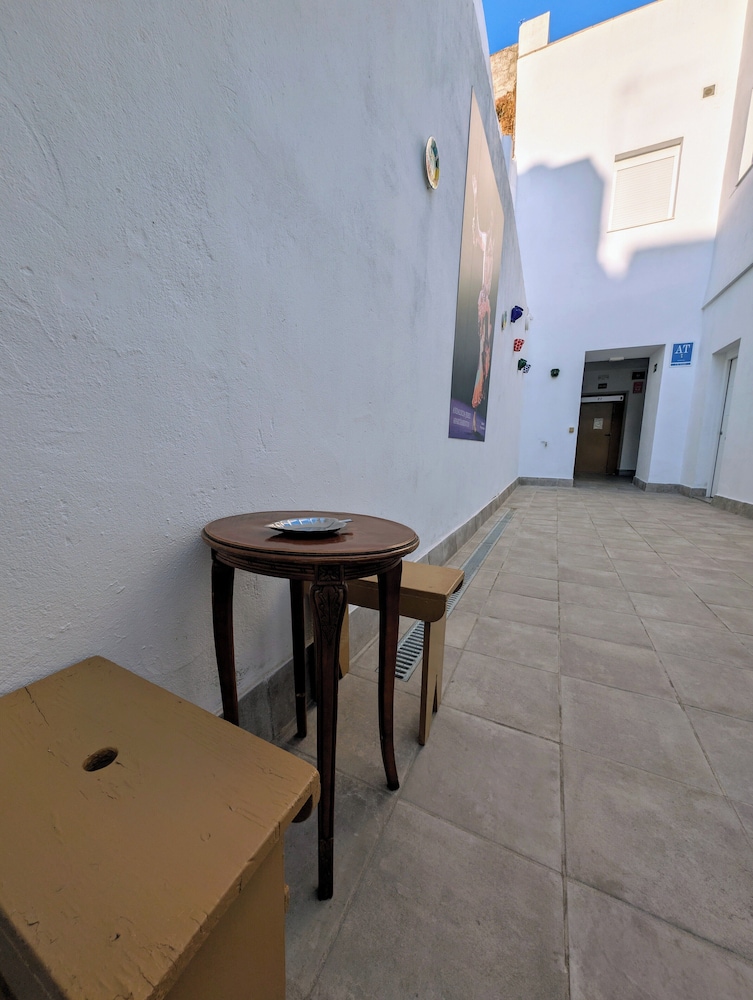 Apartamentos Jerez 61/77