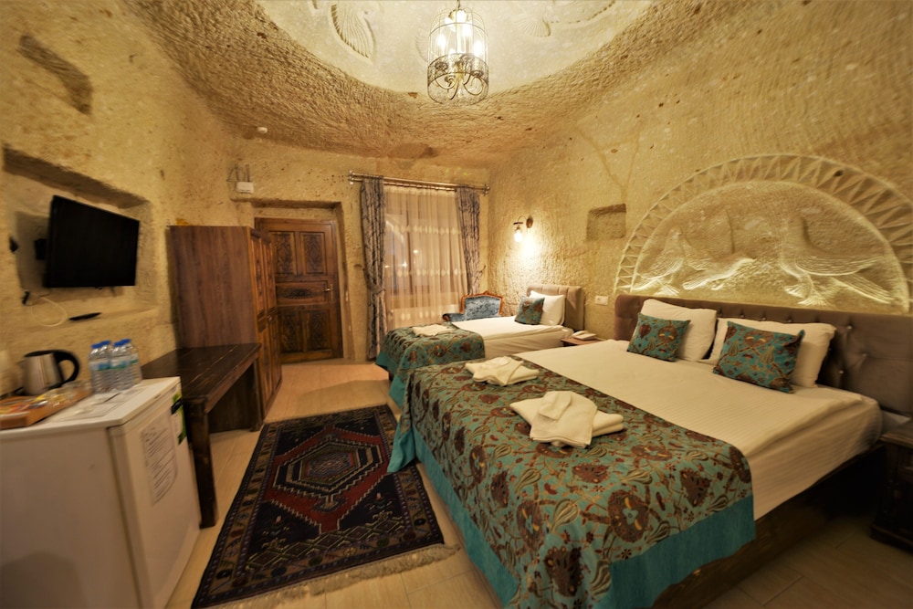 Dedeli Konak Cave Hotel 20/24