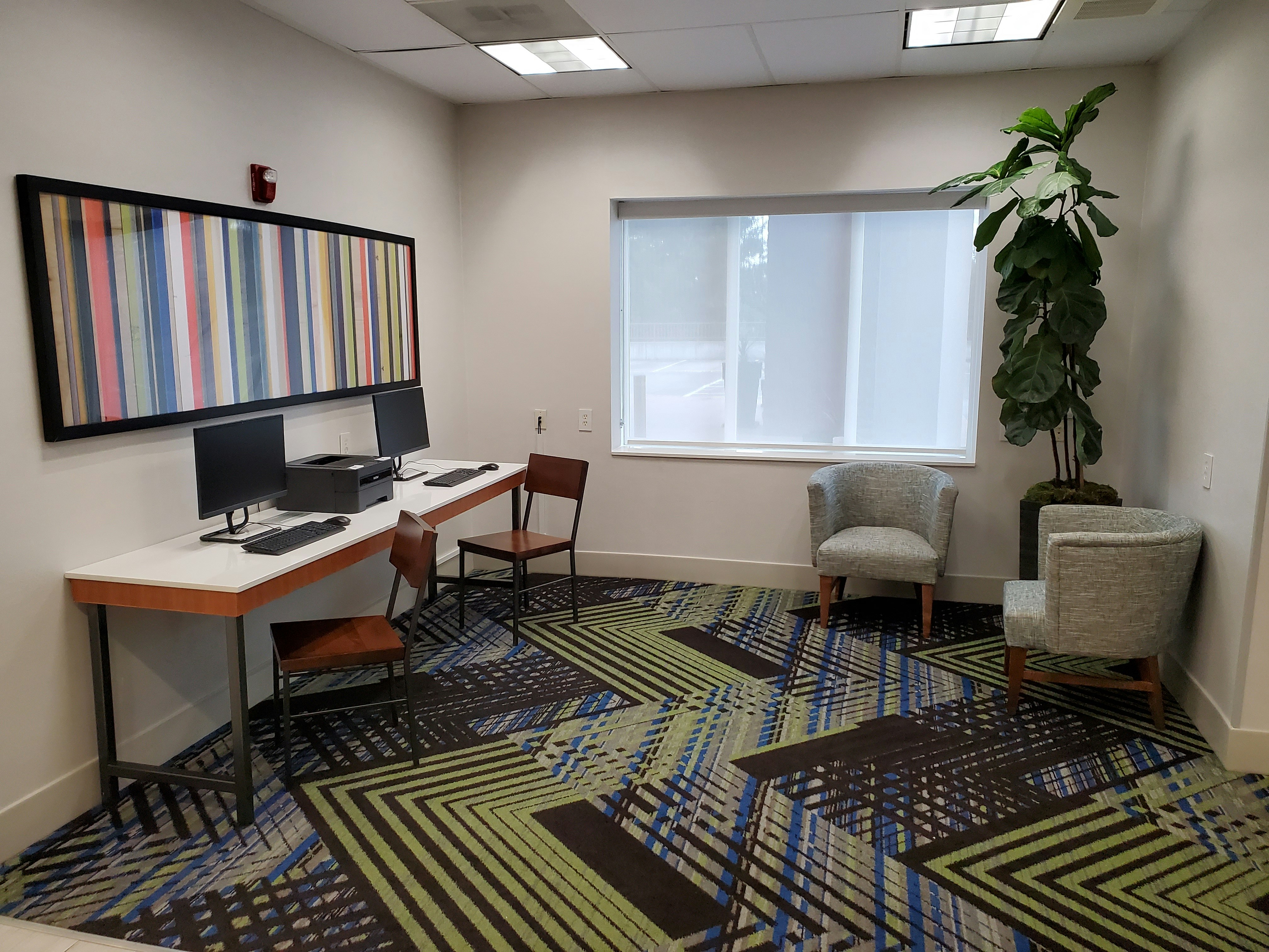 Holiday Inn Express & Suites Seattle North - Lynnwood 38/39