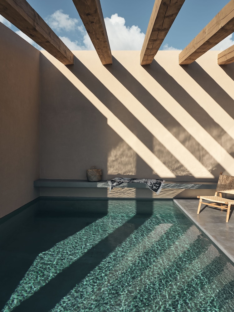 Vais Luxury Villas 19/55