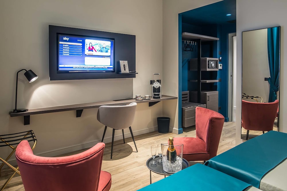 Navona Street Hotel 62/69