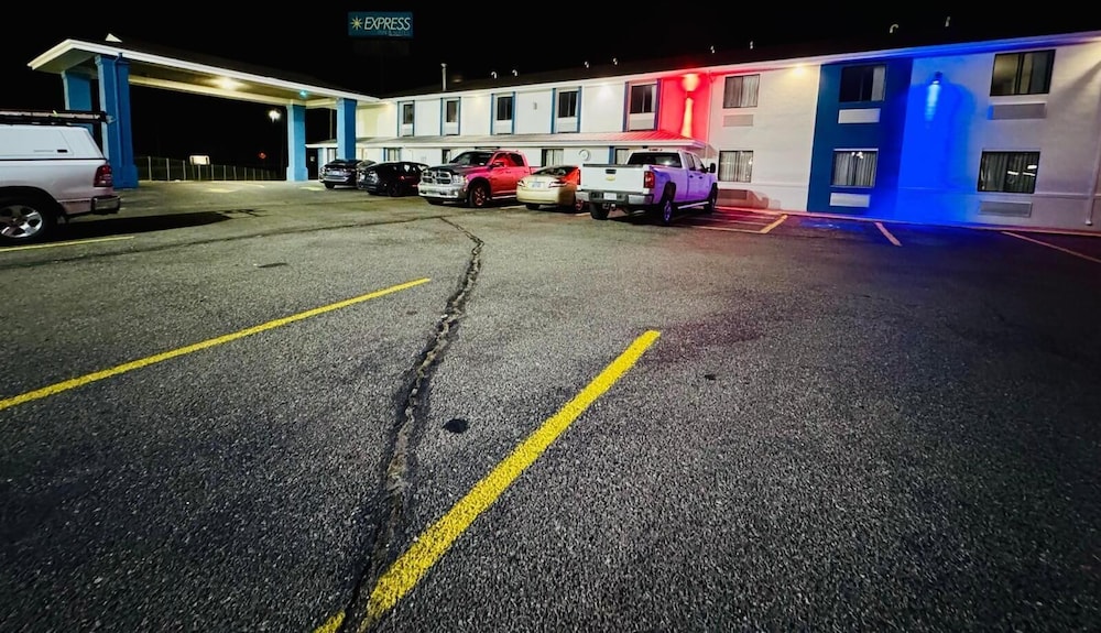 Travelodge by Wyndham Junction City 26/35