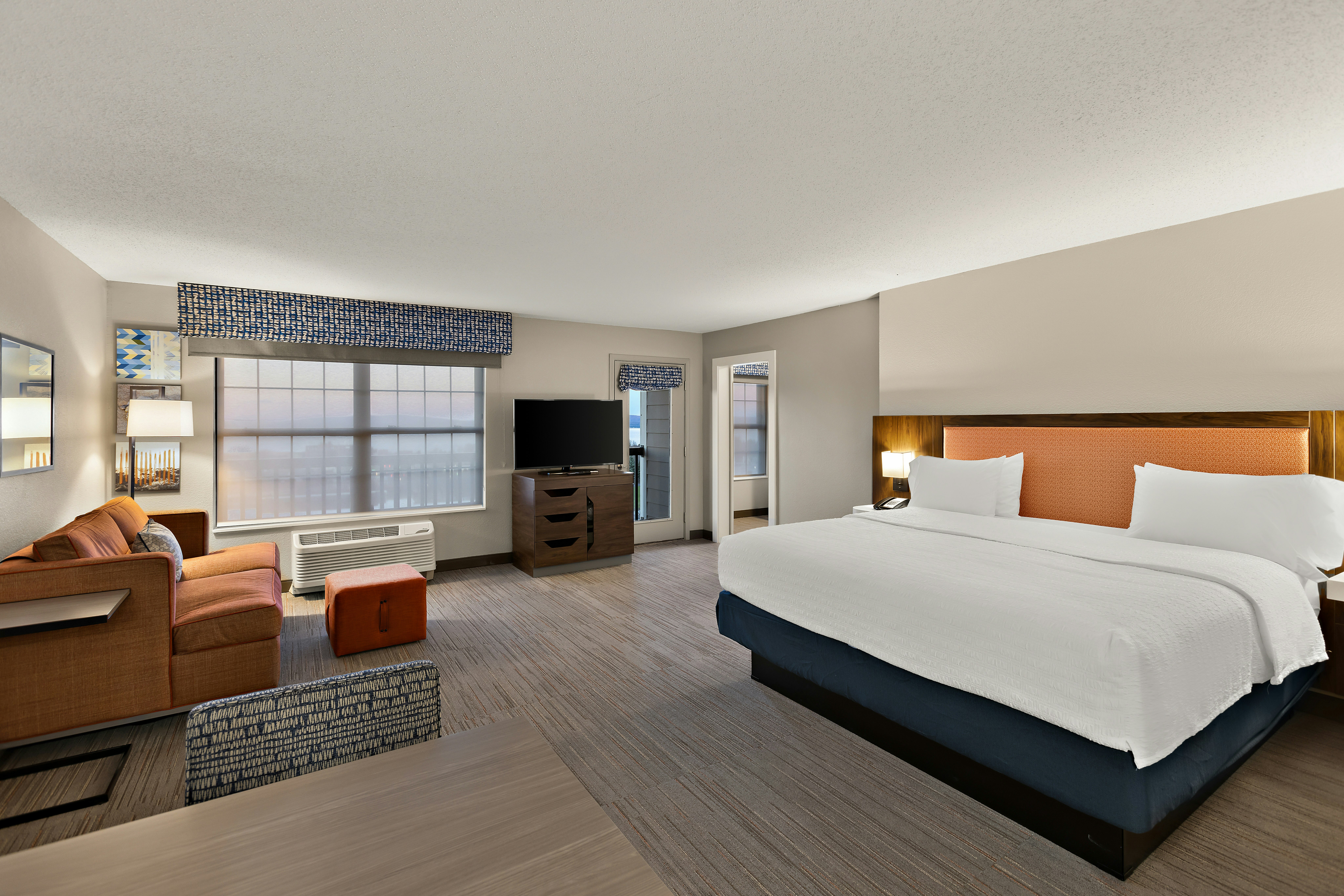 Hampton Inn & Suites by Hilton Petoskey 20/75