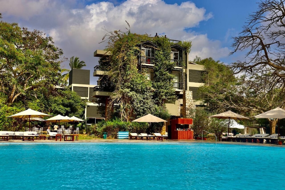 Taita Hills Safari Resort And Spa 60/63