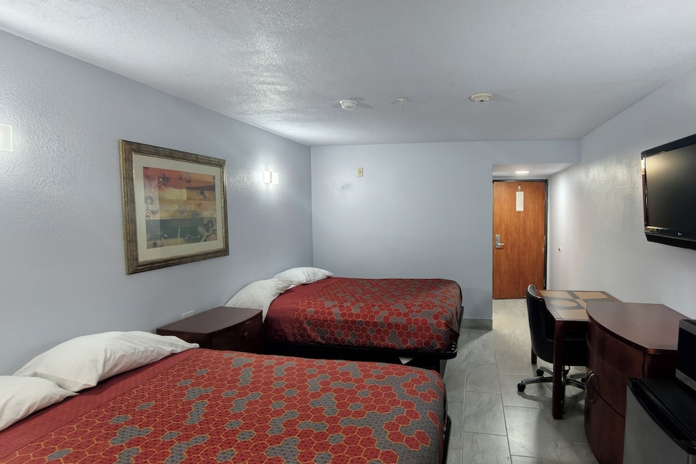 Classic Inn San Marcos, TX 18/60