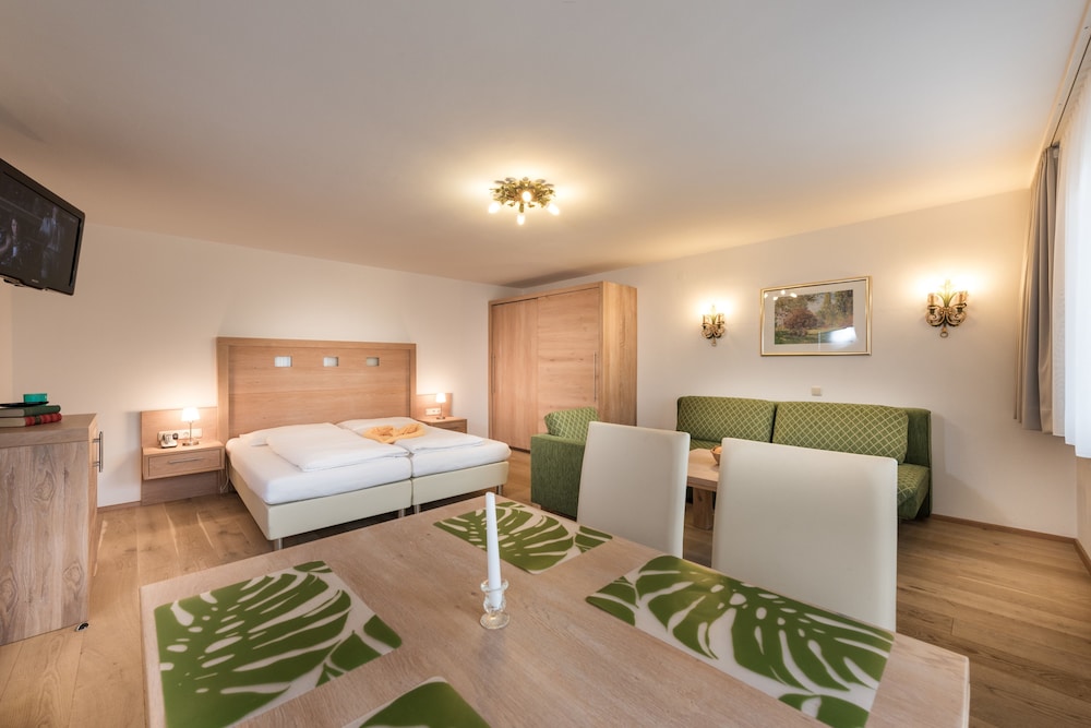 Appartmenthaus Aurora 18/50