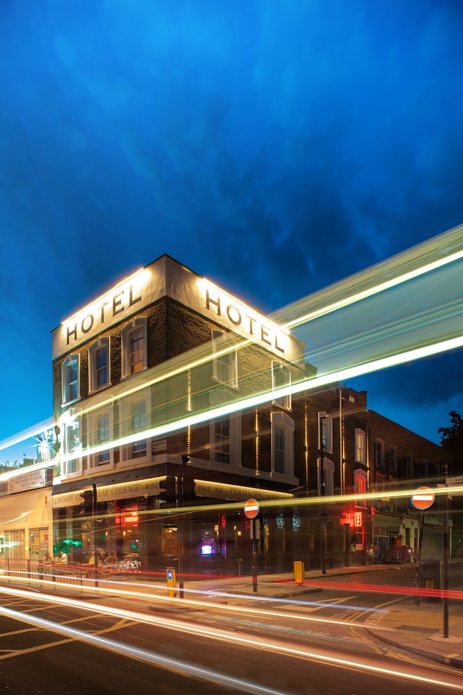 Camden Enterprise Hotel 2/50