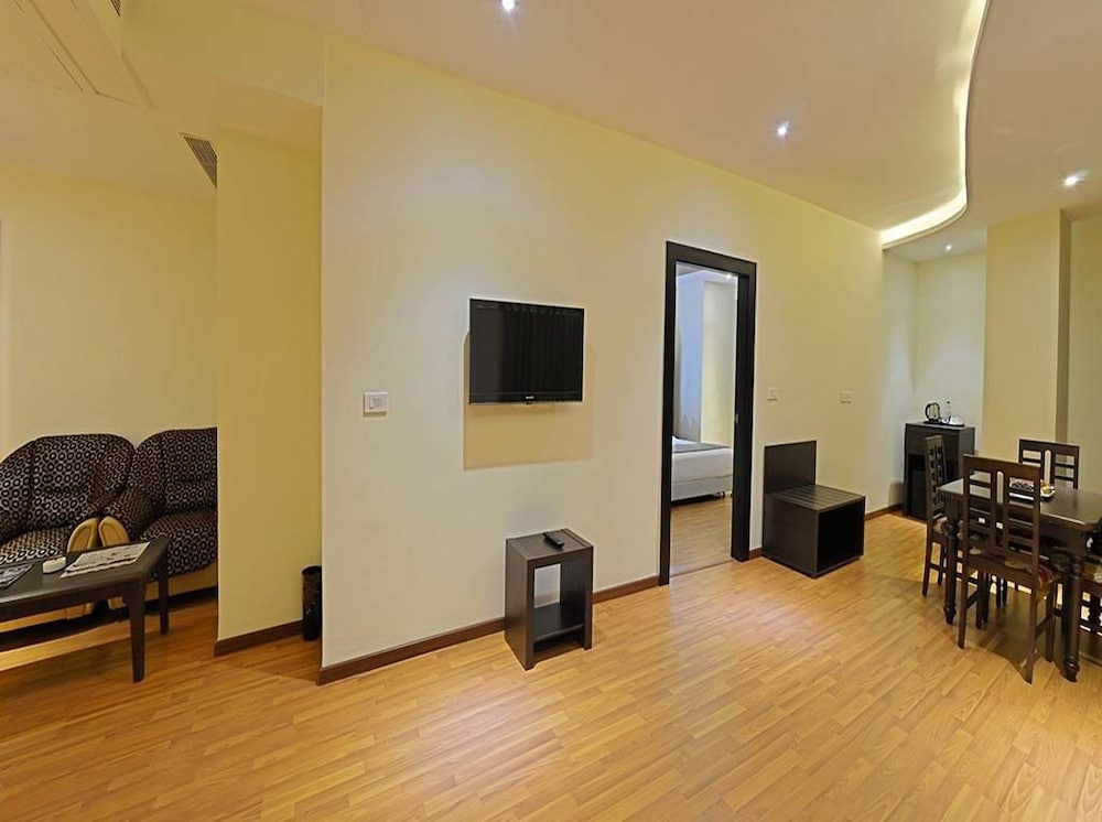 Poppys Hotel 25/49