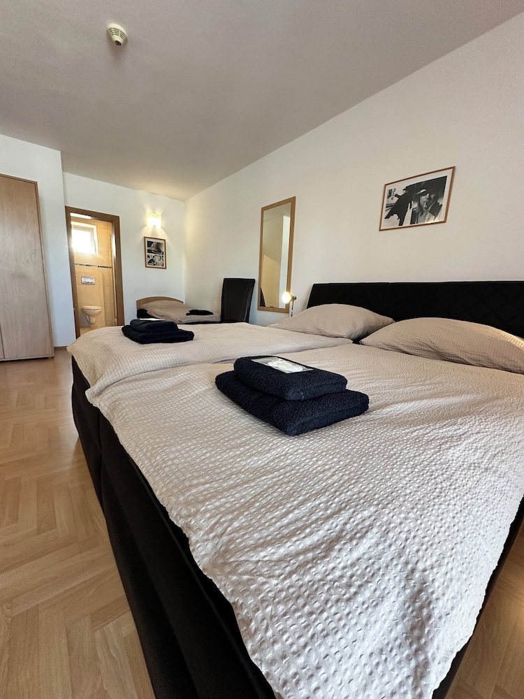 Garni Hotel Muza 12/50