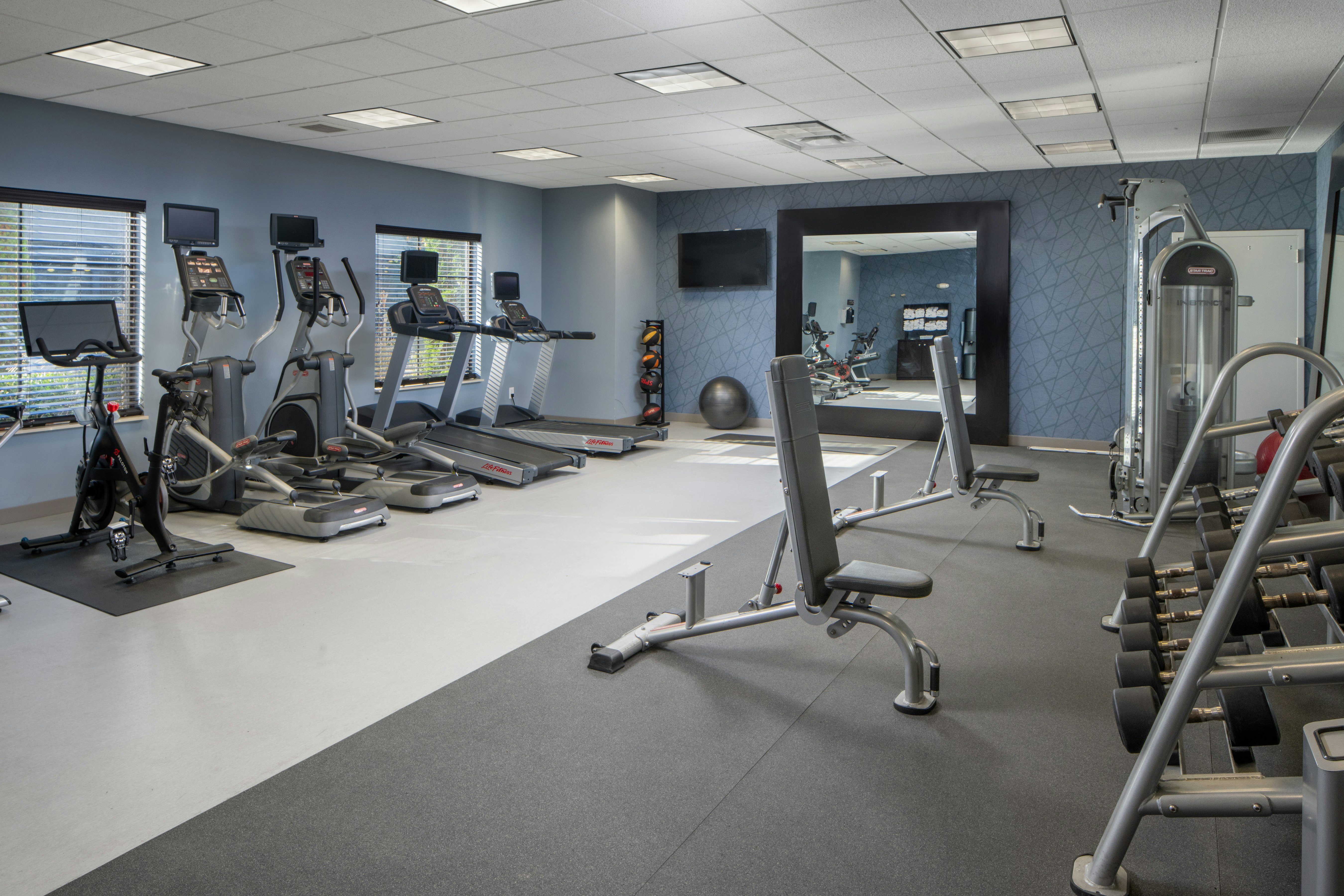 Homewood Suites by Hilton Huntsville - Downtown, AL 7/18