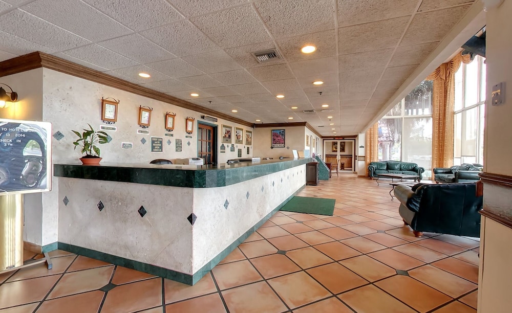 Miami Gardens Inn and Suites 4/30