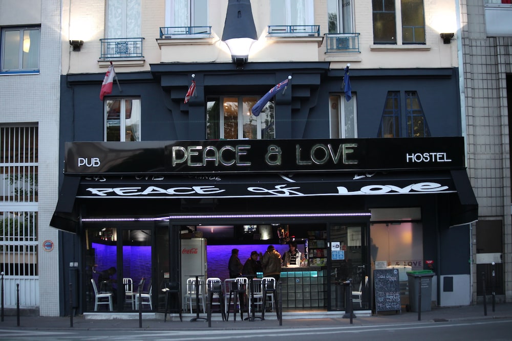 Peace & Love Hostel