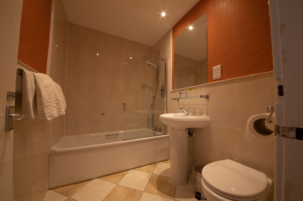 Scotlands Spa Hotel 25/95