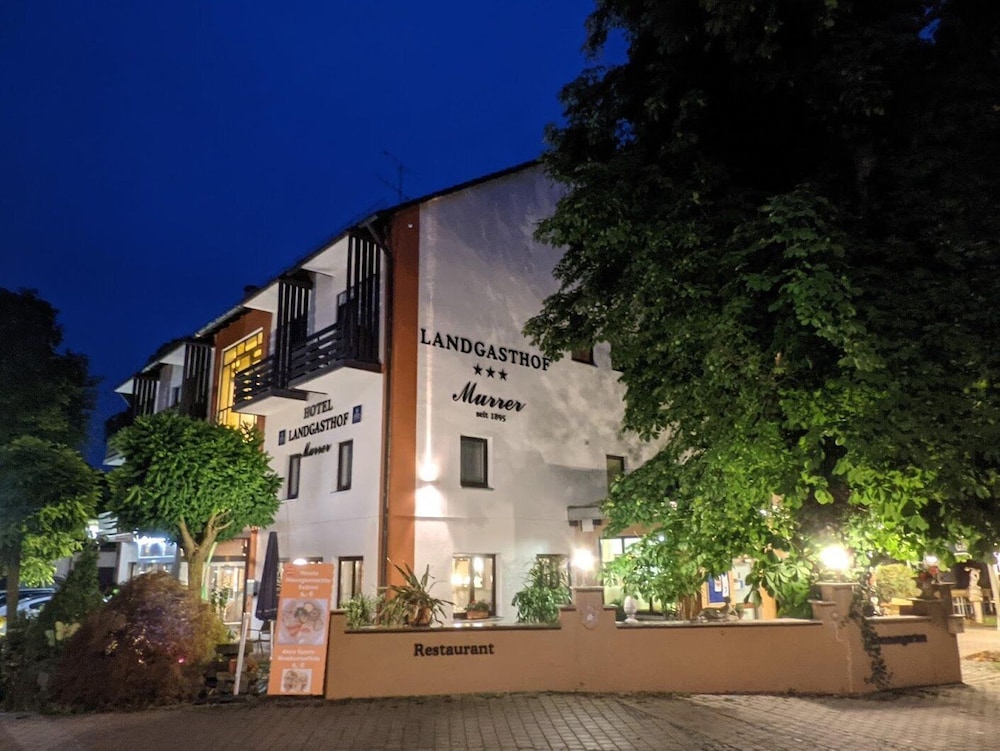 AKZENT Hotel Murrer 5/63