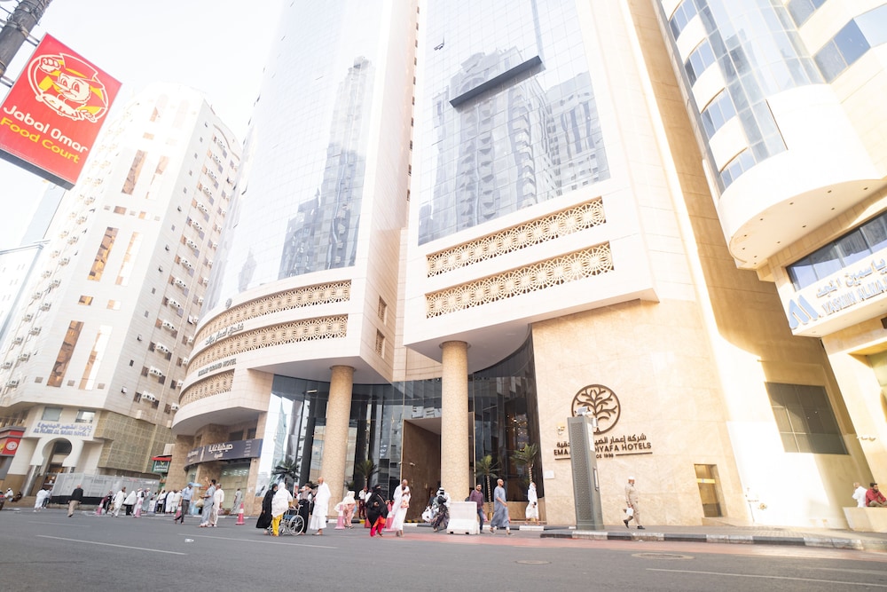 Emaar Grand Hotel 3/49