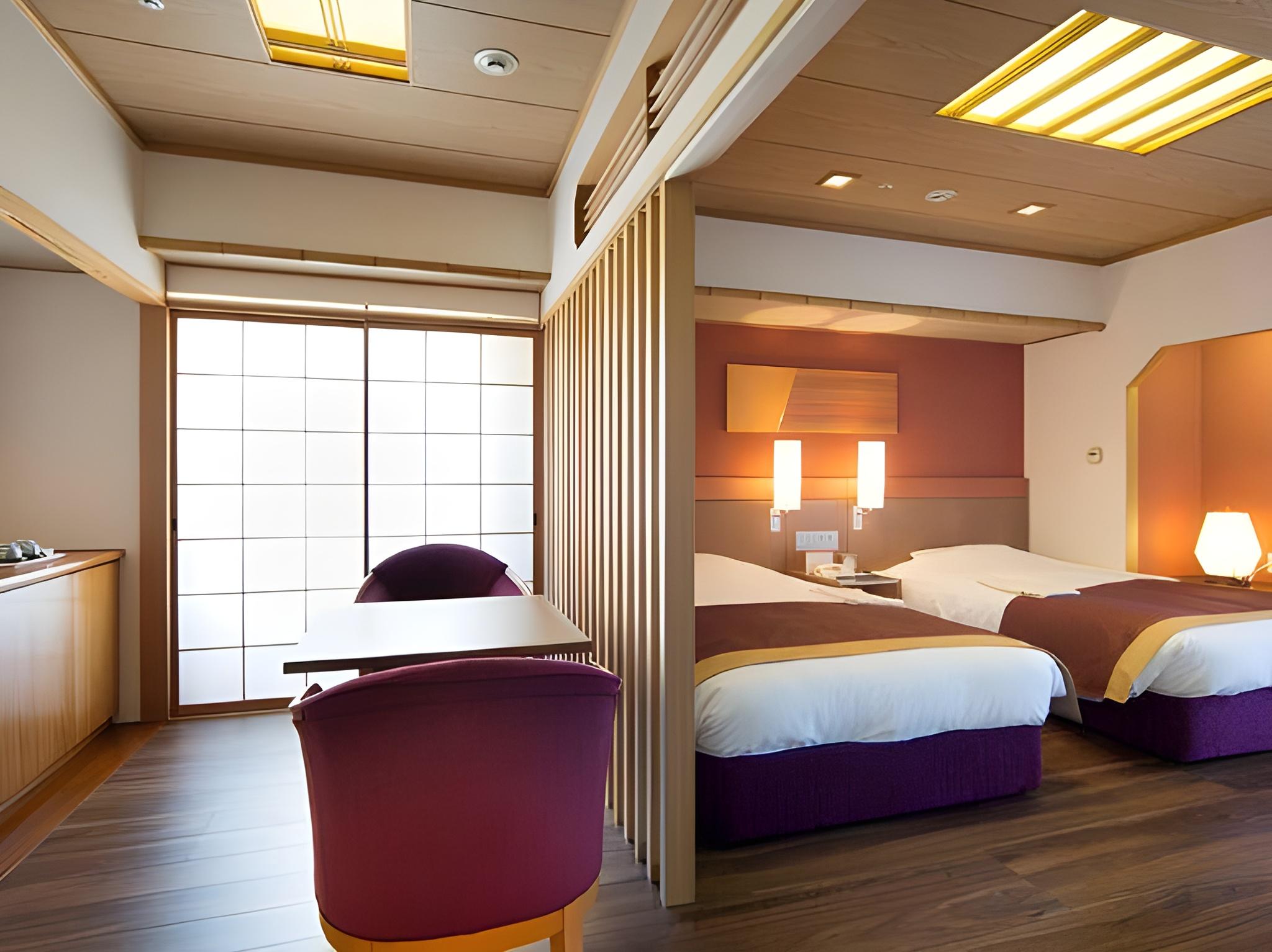 Japanese Western, Single Bed
