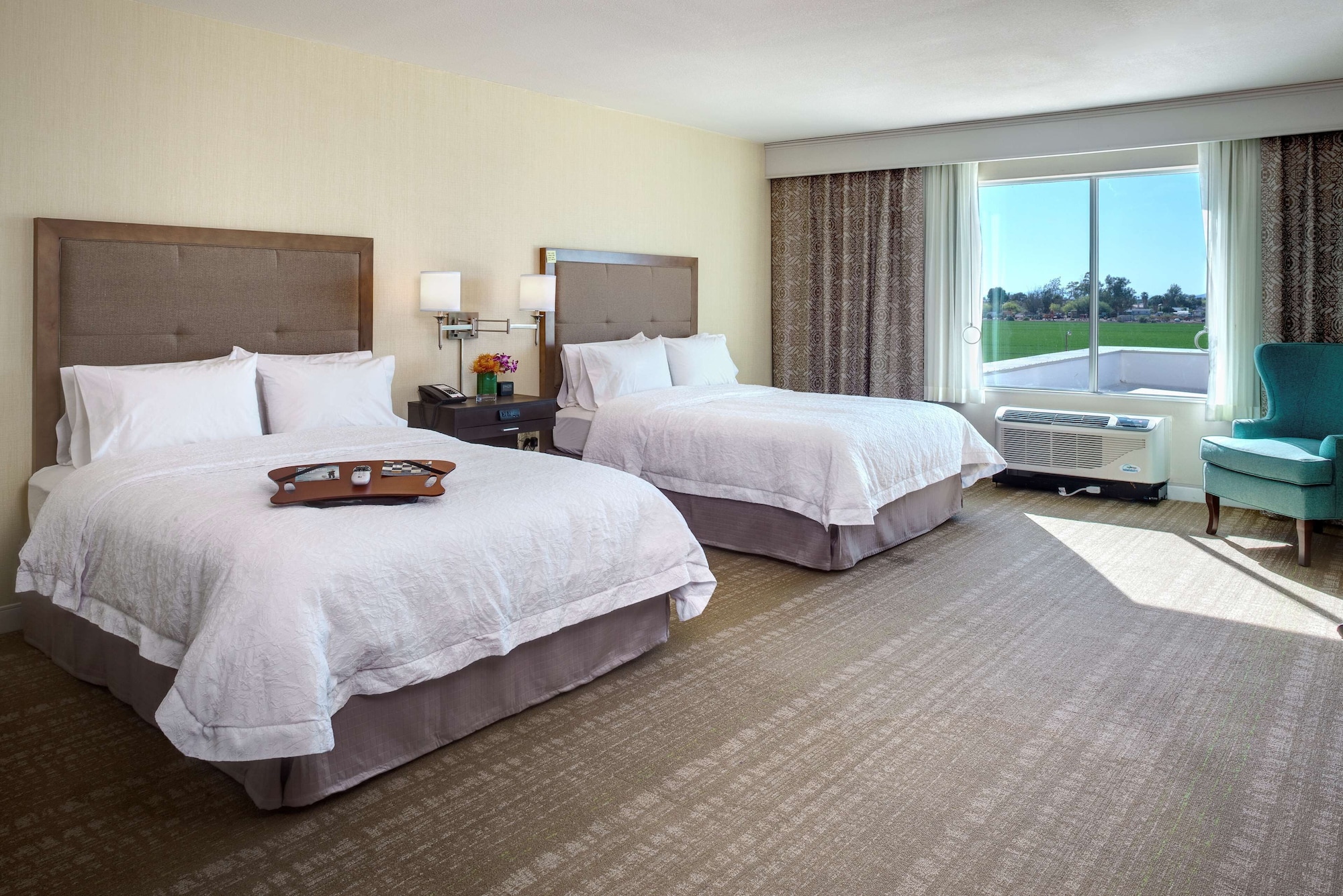 Room at HAMPTON INN AND SUITES BLYTHE, BLYTHE - CA