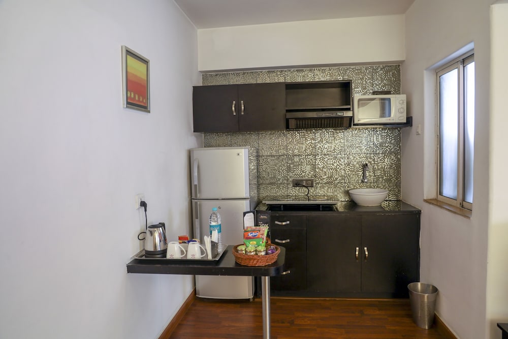 Royal Orchid Golden Suites Pune 14/52