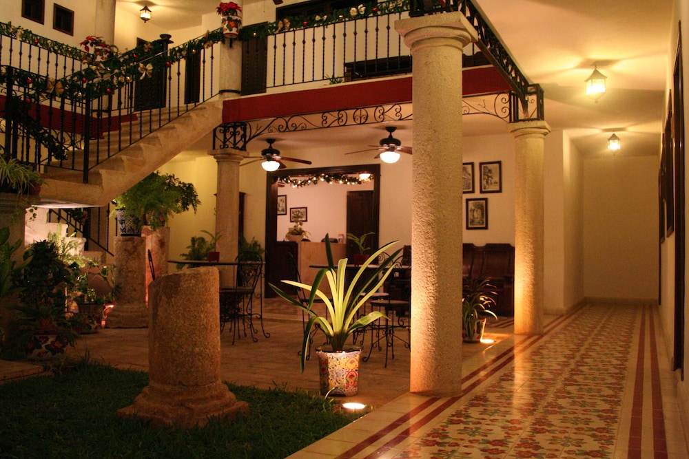 La Aurora Hotel Colonial 42/61
