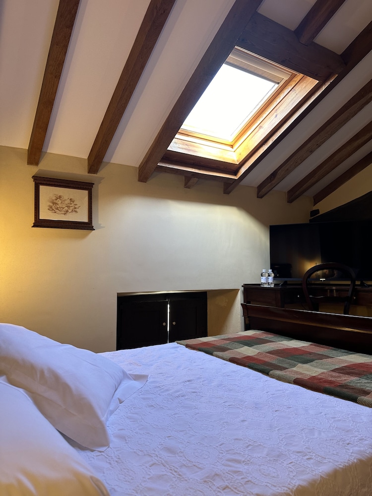 HOTEL PALACIO LA CASONA DE CERRAZO 8/37