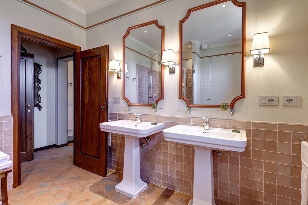 Villa Le Barone 47/50