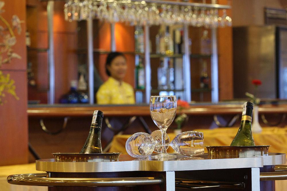 Saigon Halong Hotel 25/43