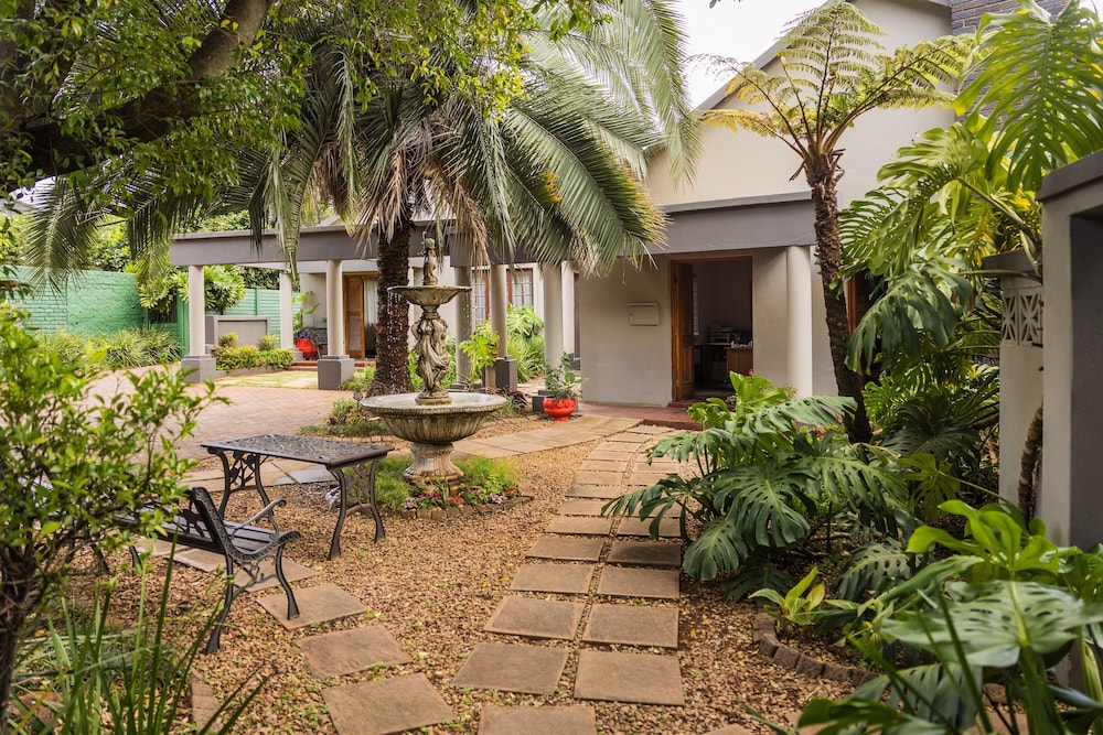 Rozendal Guest House 41/50