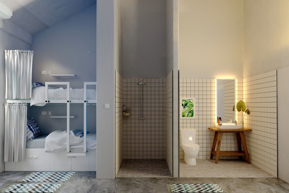FEMALE DORM, FEMALE ONLY, STANDARD