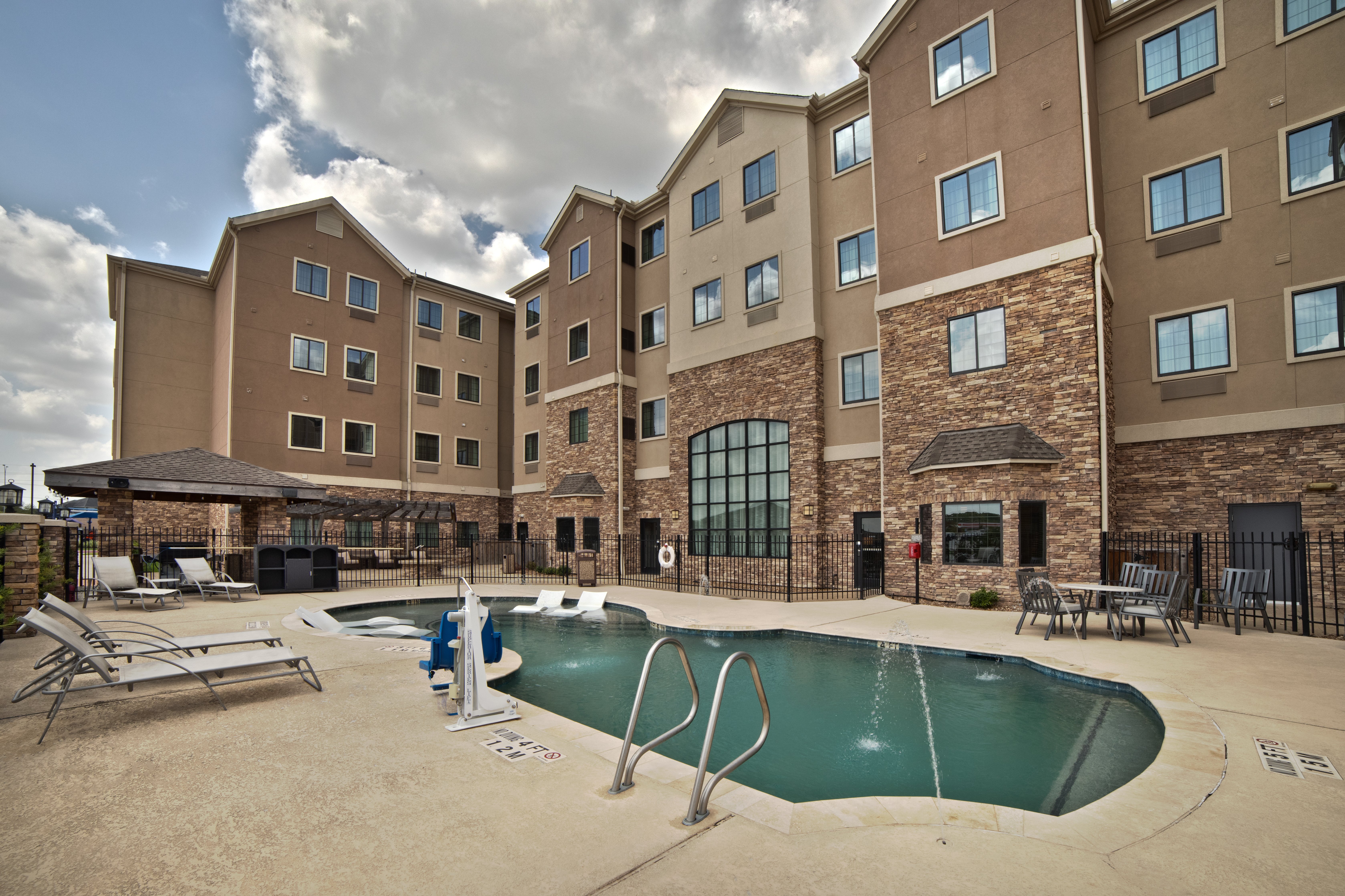 Staybridge Suites Houston Humble Generation Pk 51/52