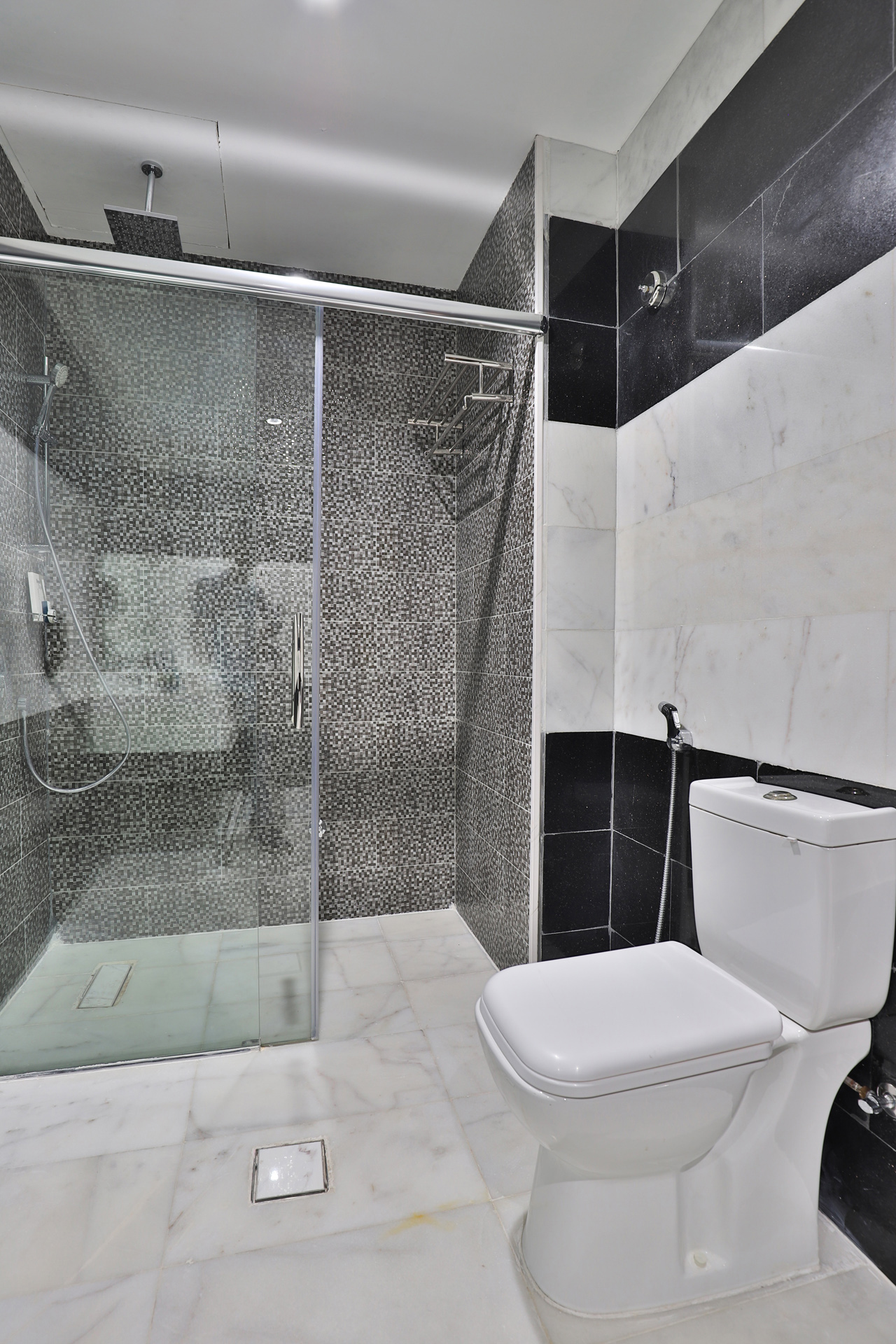 فندق واحة جدة(Jeddah Oasis Hotel) 44/47