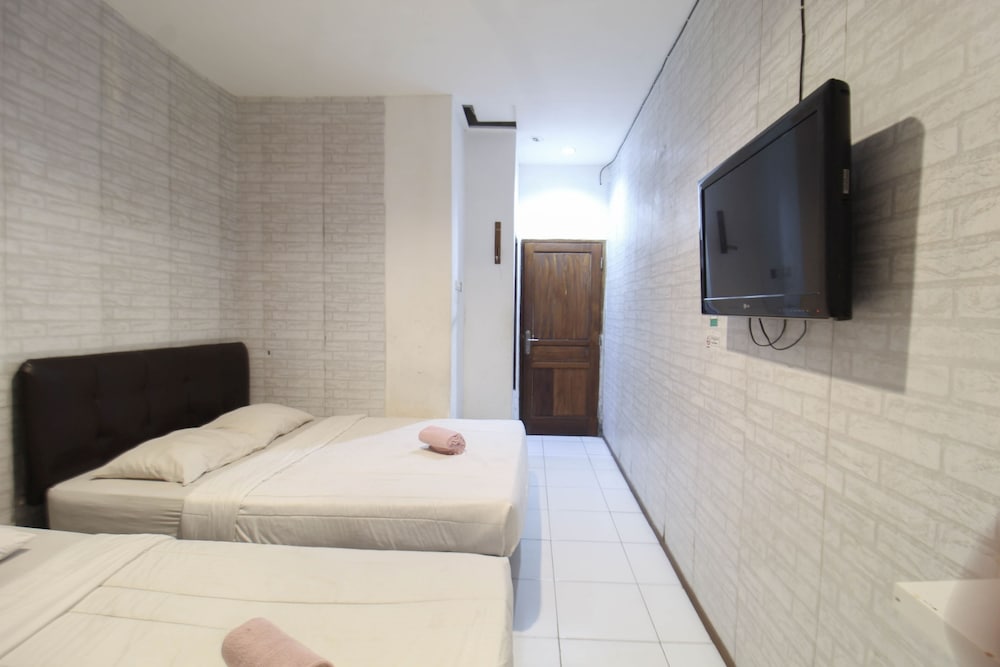Bwalk Hotel Malang 28/50