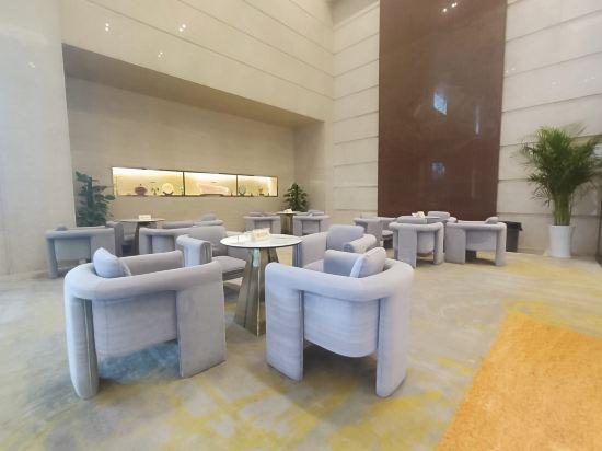 H J Grand Hotel Guangzhou 40/55
